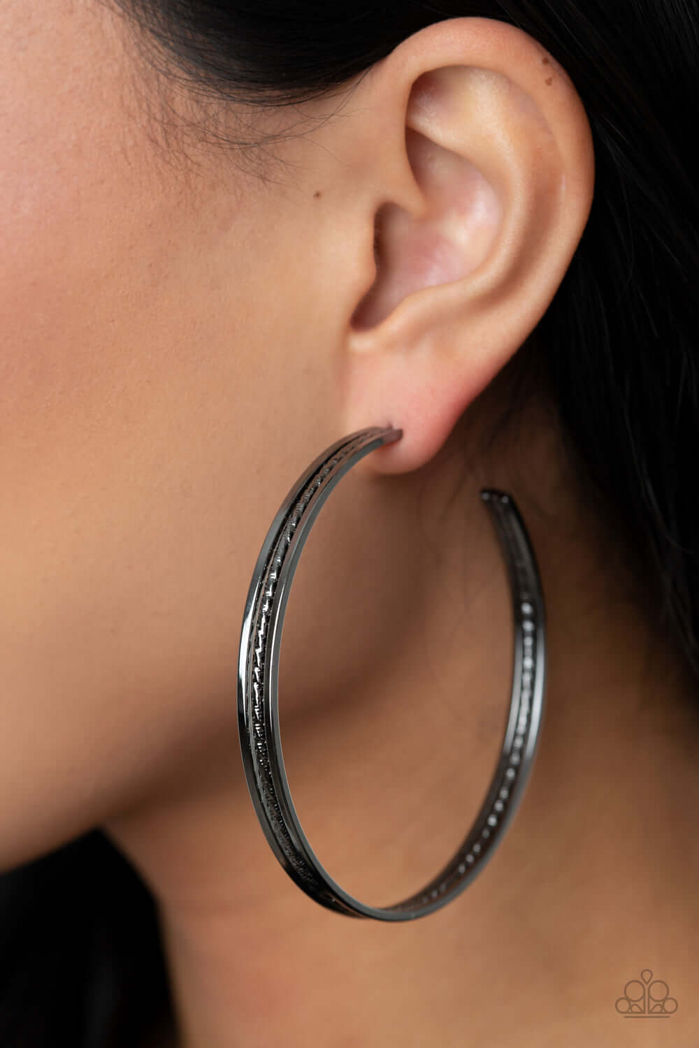 Midtown Marvel - Paparazzi Accessories Black Earrings $5 Jewelry with Janet Morgan Earrings