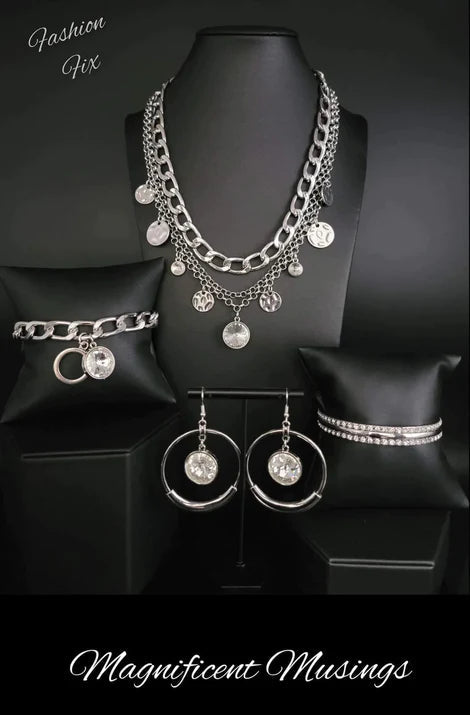 Magnificent Musing September 2022 Fashion Fix Paparazzi 4 piece set $5 Jewelry with Janet Morgan Jewelry Set